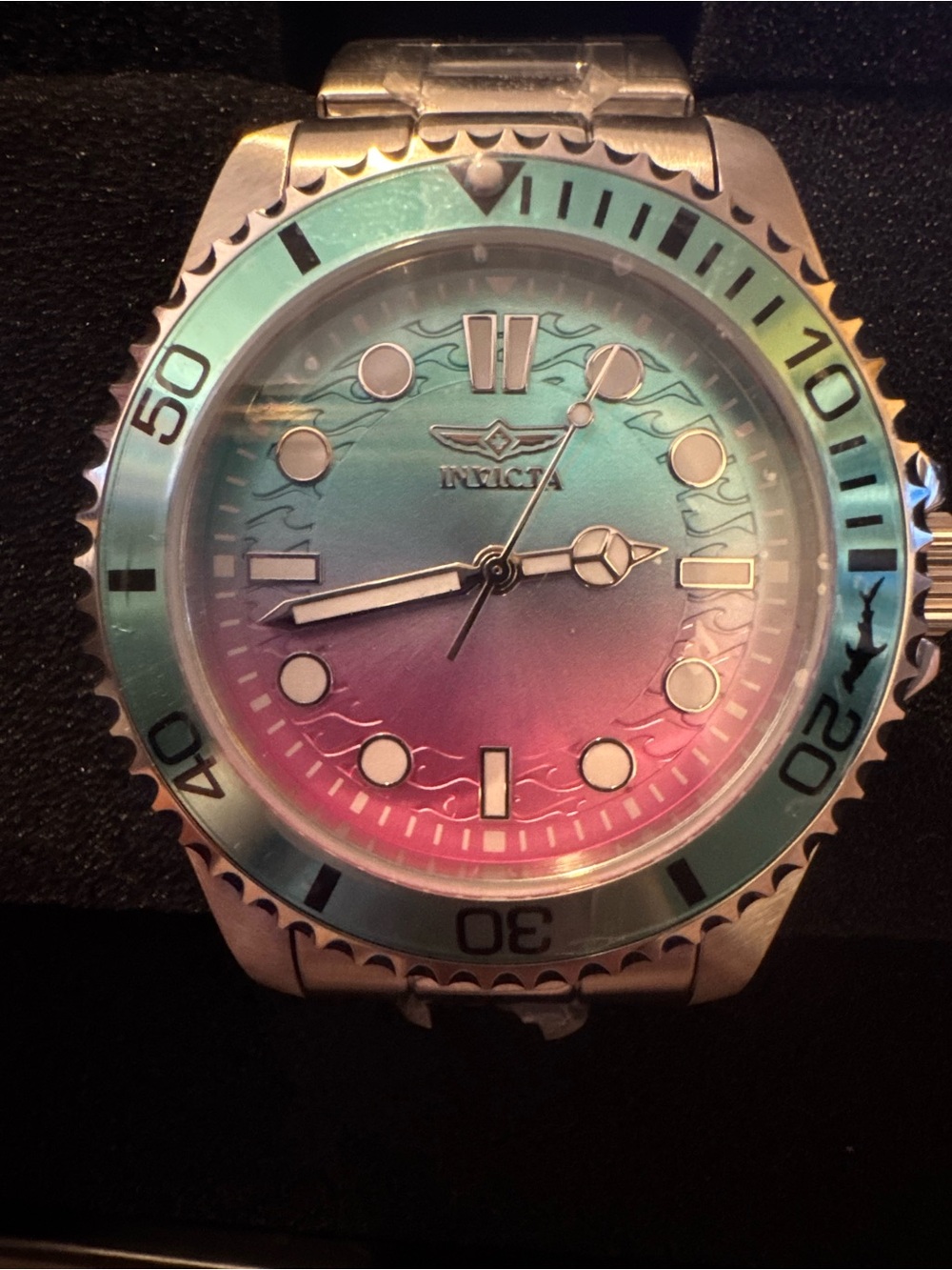 Invicta Pro Diver Unisex Watch Aqua Pink Gradient Dial Silver NEW